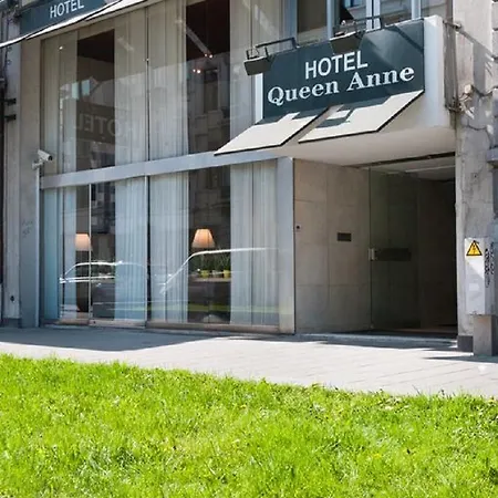 Queen Anne Brussels